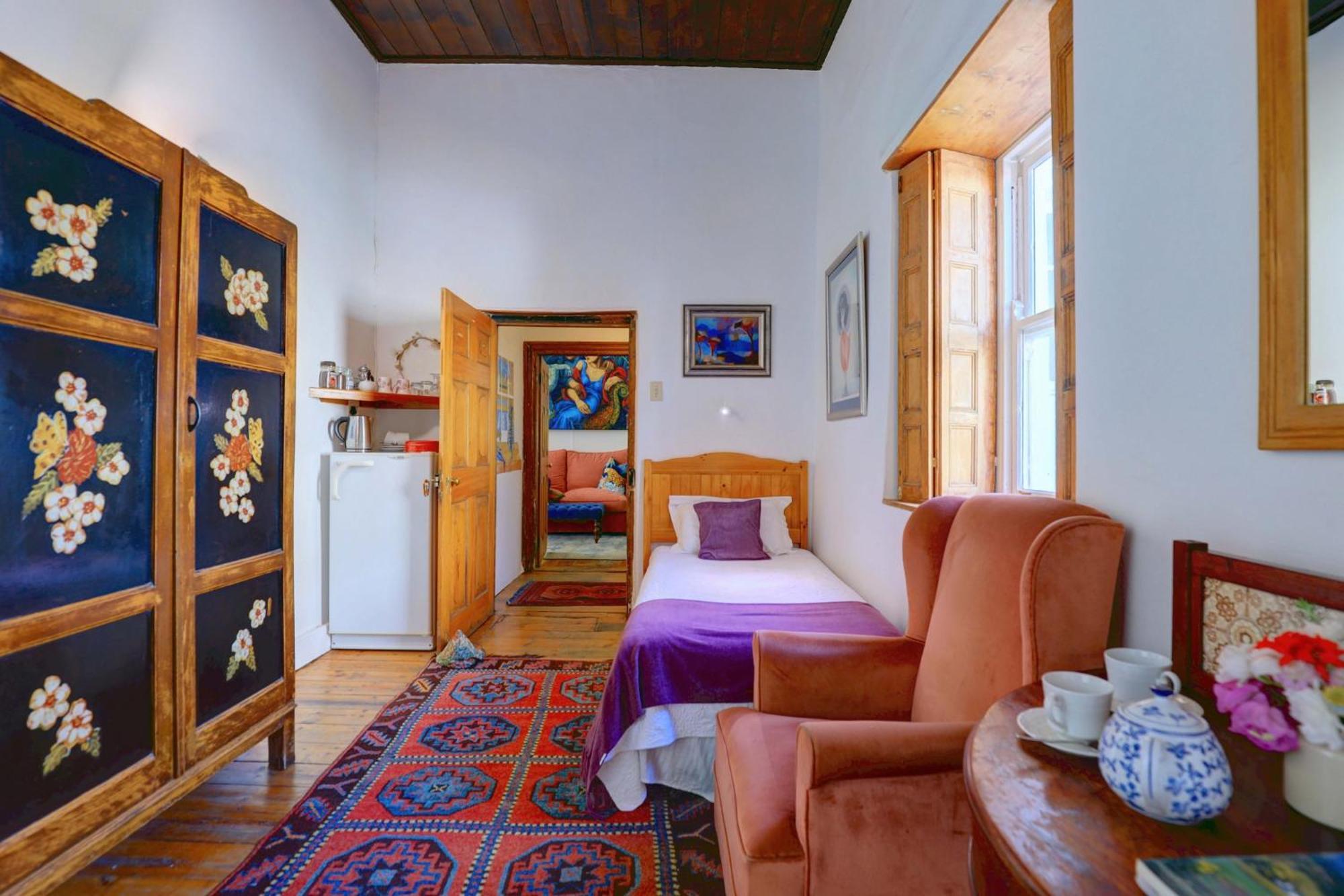 برنس ألبرت 81 On Church Guest House الغرفة الصورة